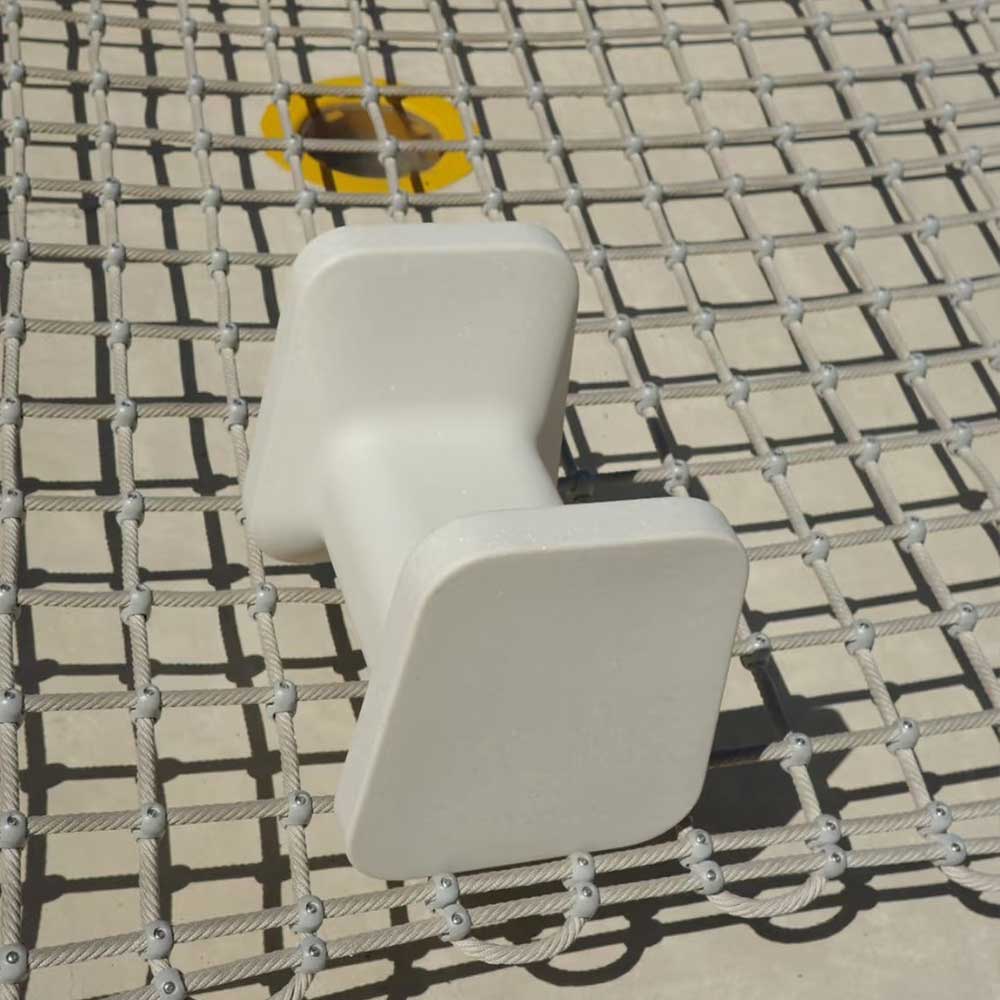 GYRO | MAP Stool (white) 消坡塊坐凳 白色