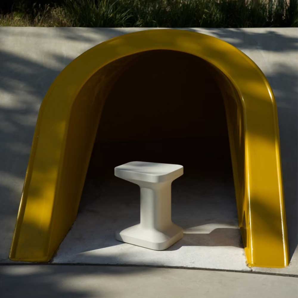 GYRO | MAP Stool (white) 消坡塊坐凳 白色