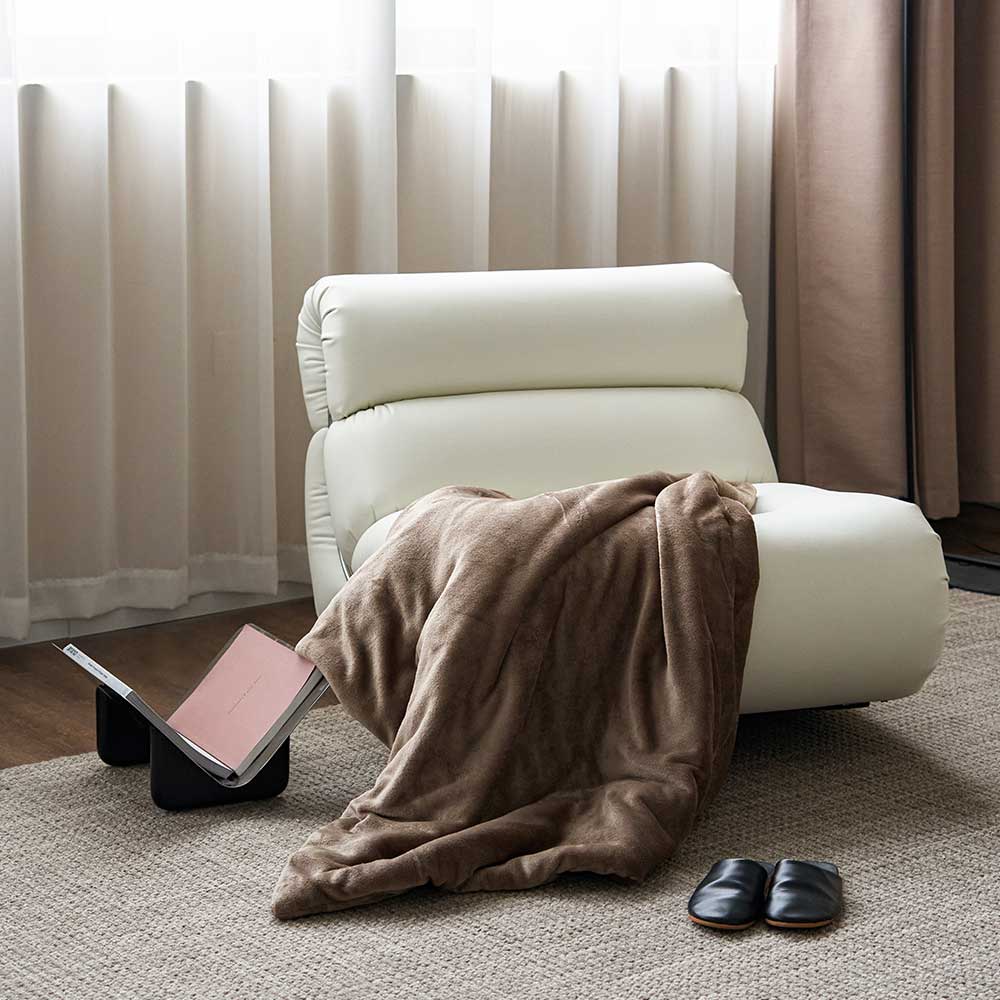 grado | Chewing Gum Cushion 方糖抱枕