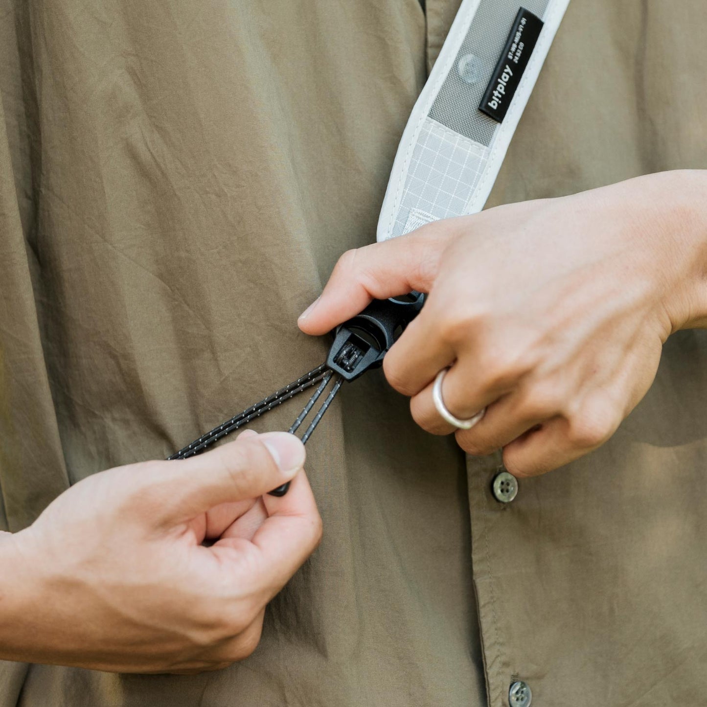 bitplay | 漫遊機能背帶 霧灰綠