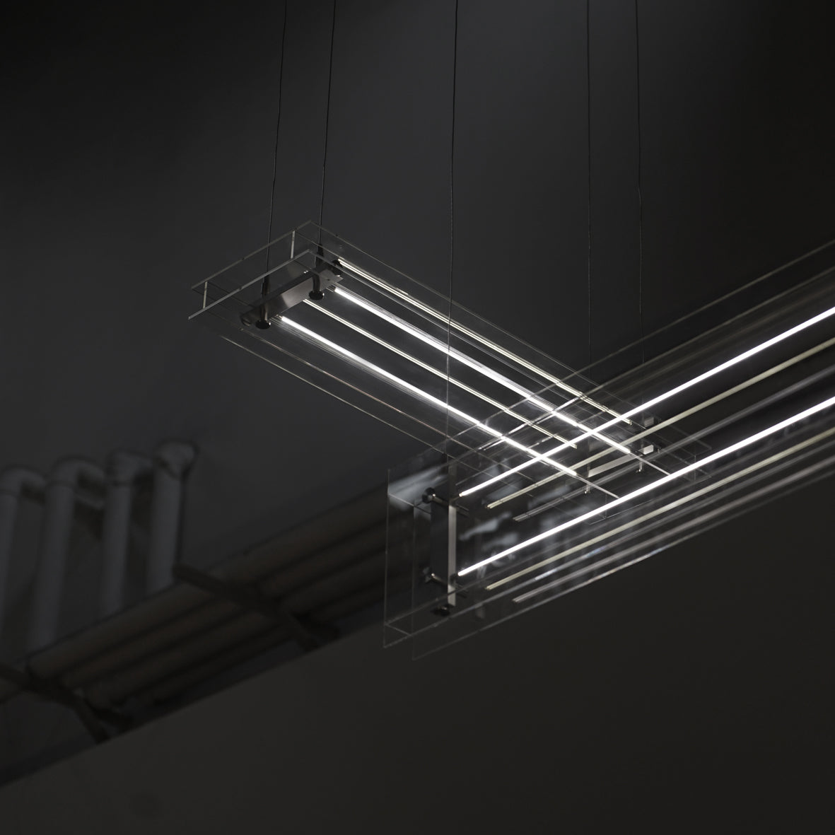 MARIO TSAI | Electricity Lighting - Chandelier 隙光灯系列 吊燈