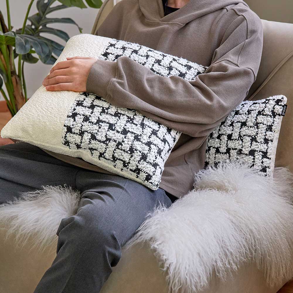 grado |  Fancy Brick Cushion 花磚抱枕