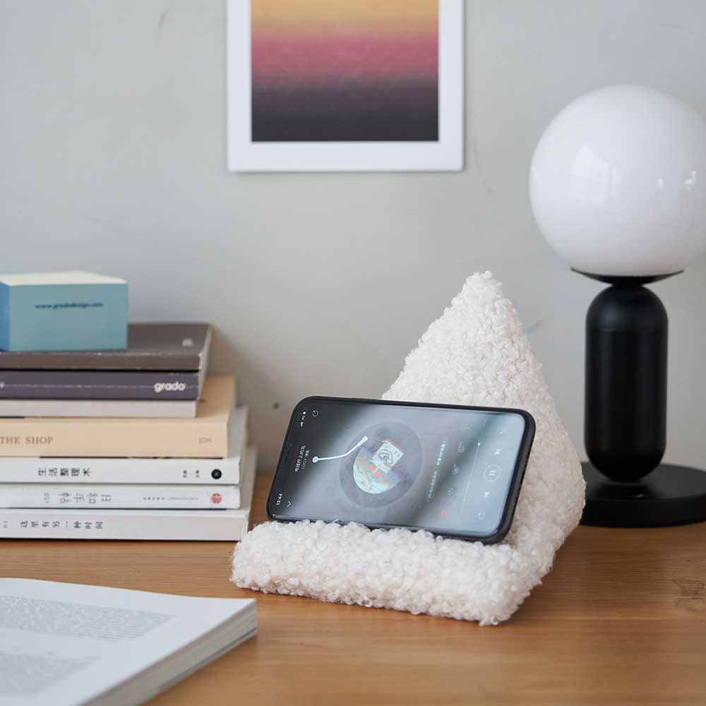 grado |  Quadrangle Zong Phone Stand 四角粽手機支架