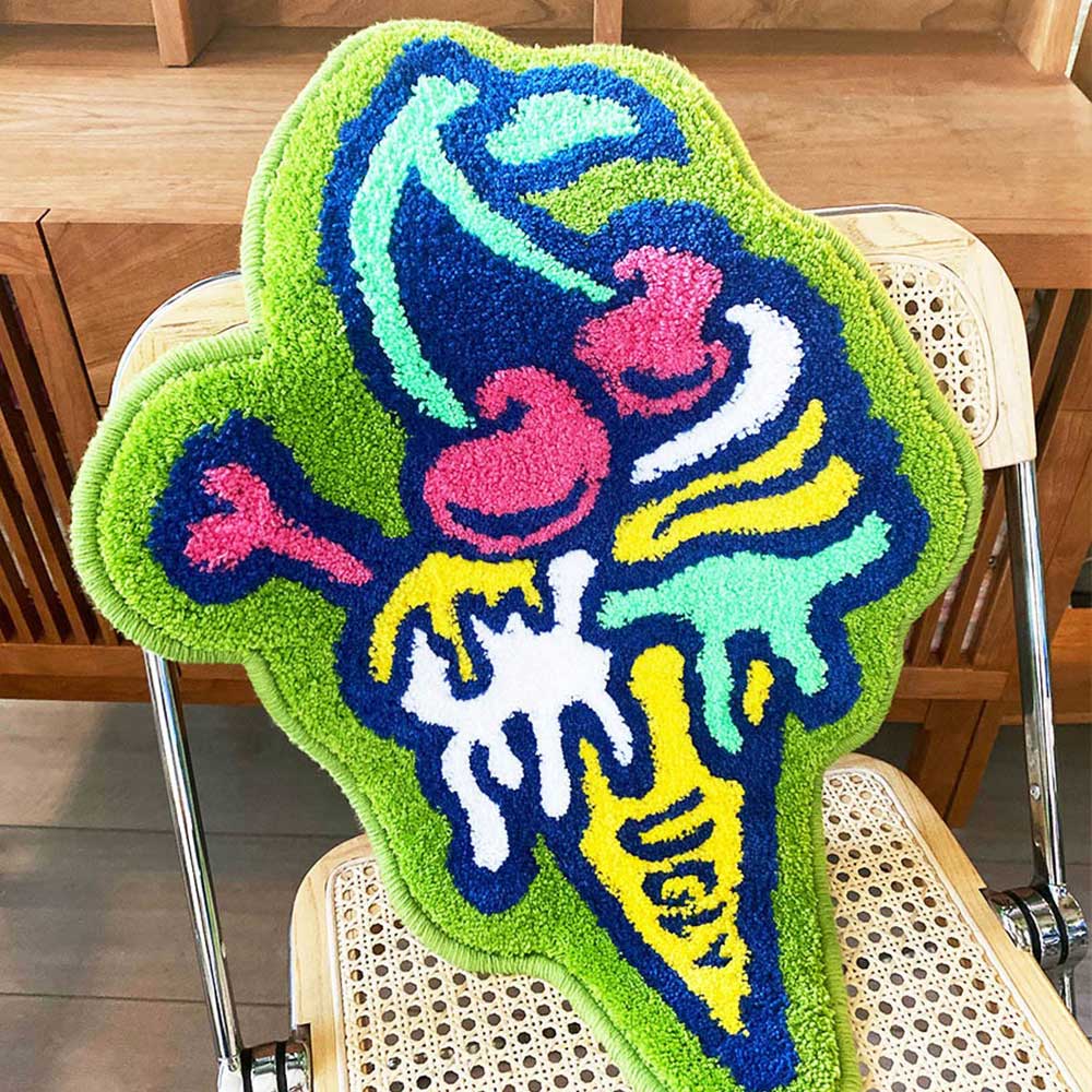 UGLY BEAUTY | Ice Cream Rug 冰淇凌地毯