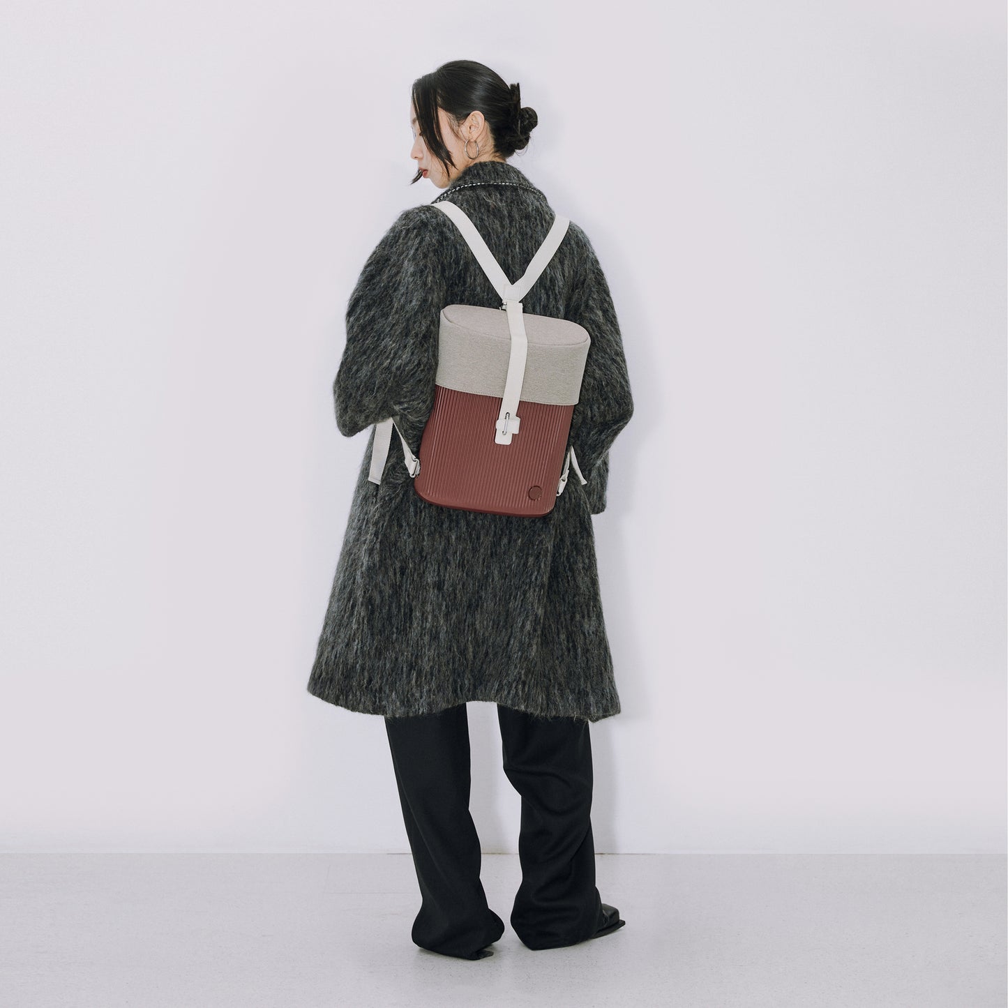 ITO |   PISTACHIO BACKPACK JUJUBE 開心果硬殼後背包 棗紅