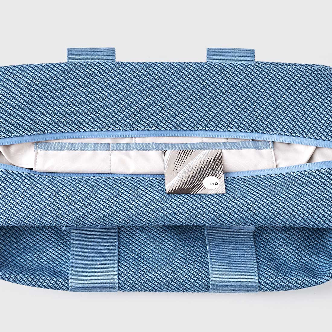ITO |  CHANTERELLE DUFFLE BAG LOCH 旅行包 藍色