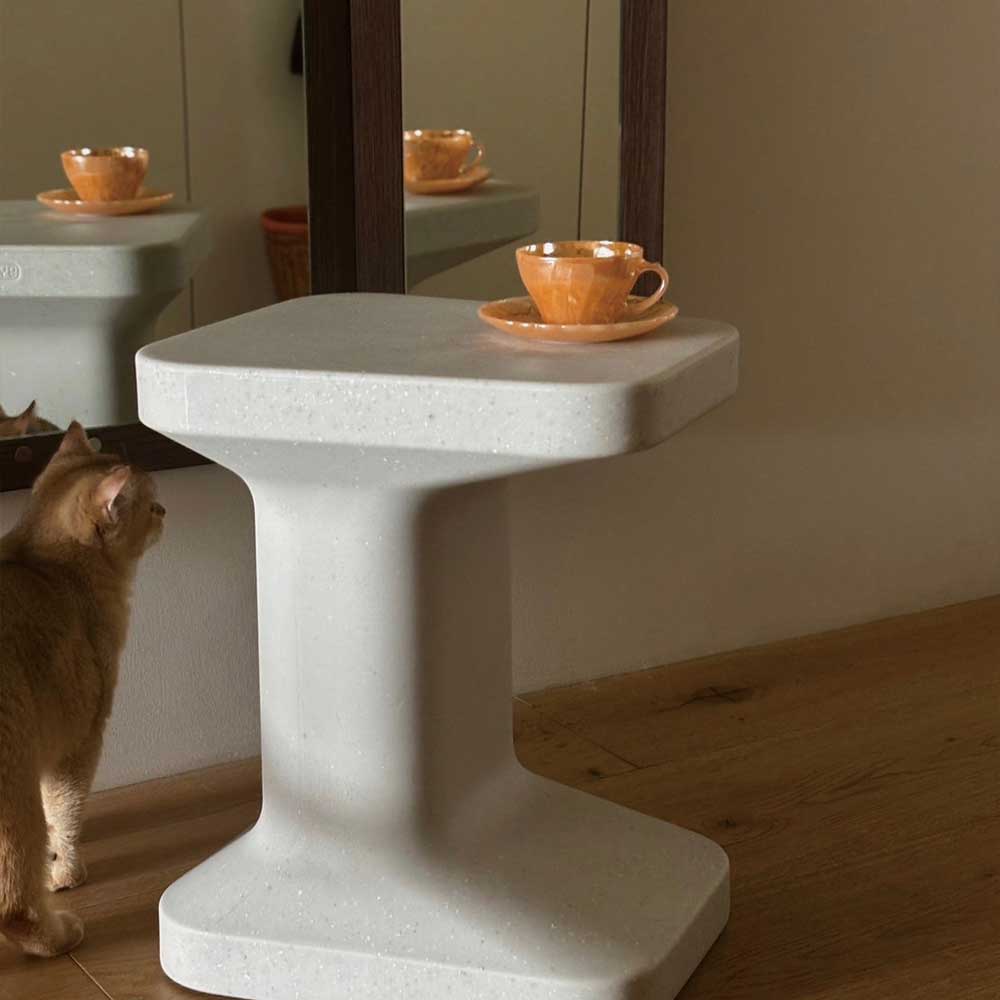 GYRO |  MAP Stool (white) 消坡塊坐凳 白色