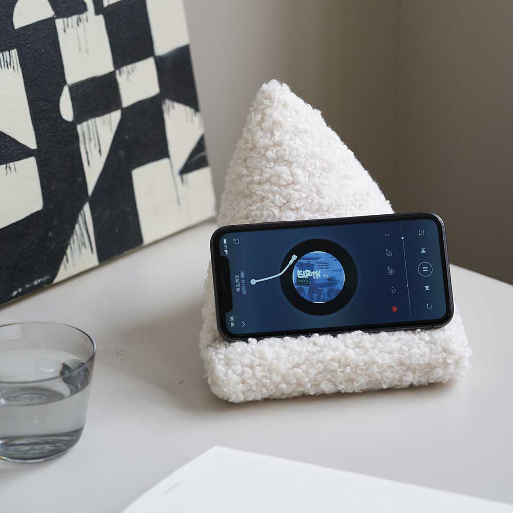 grado |  Quadrangle Zong Phone Stand 四角粽手機支架