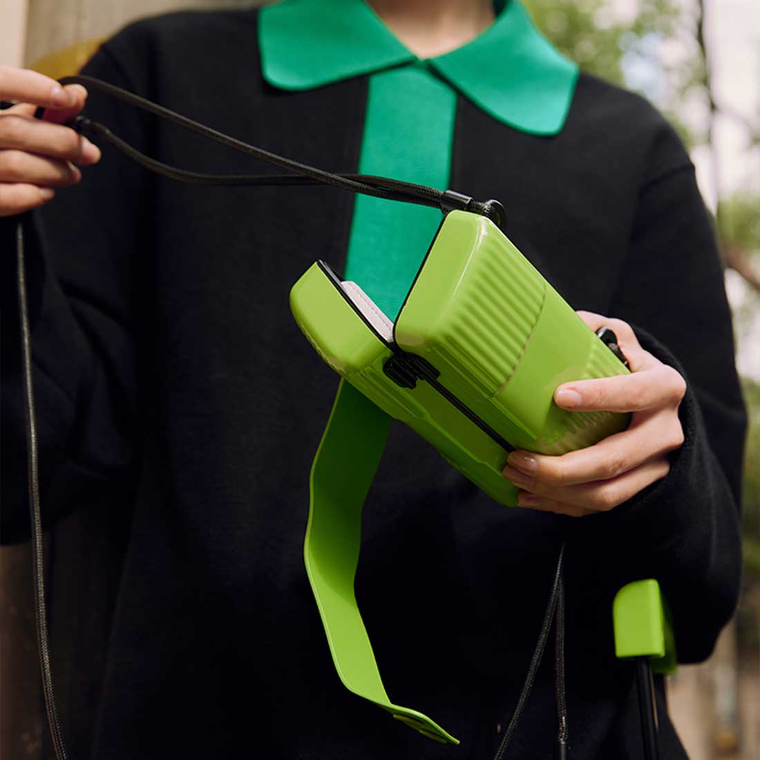 ITO |   PISTACHIO GLASSESCASE ECTOTHERM GREEN 開心果眼鏡盒 冷血綠