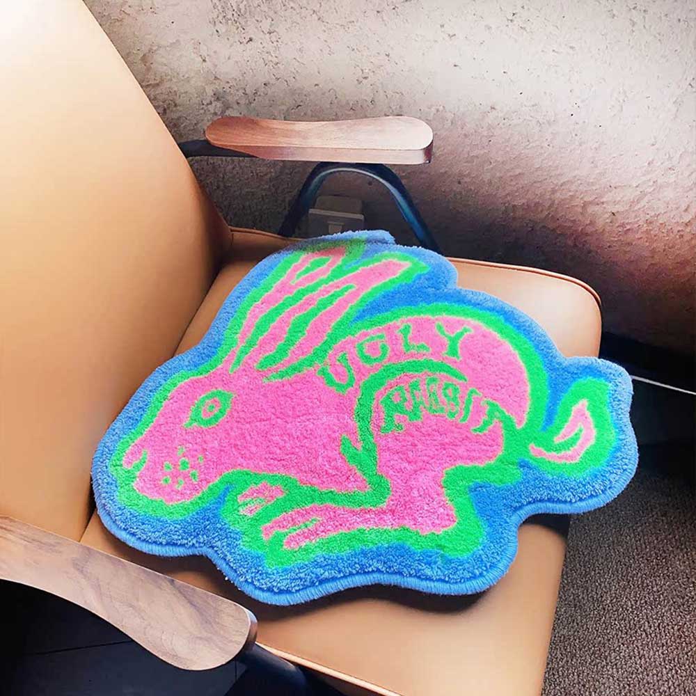UGLY BEAUTY | Rabbit Rug 兔子地毯