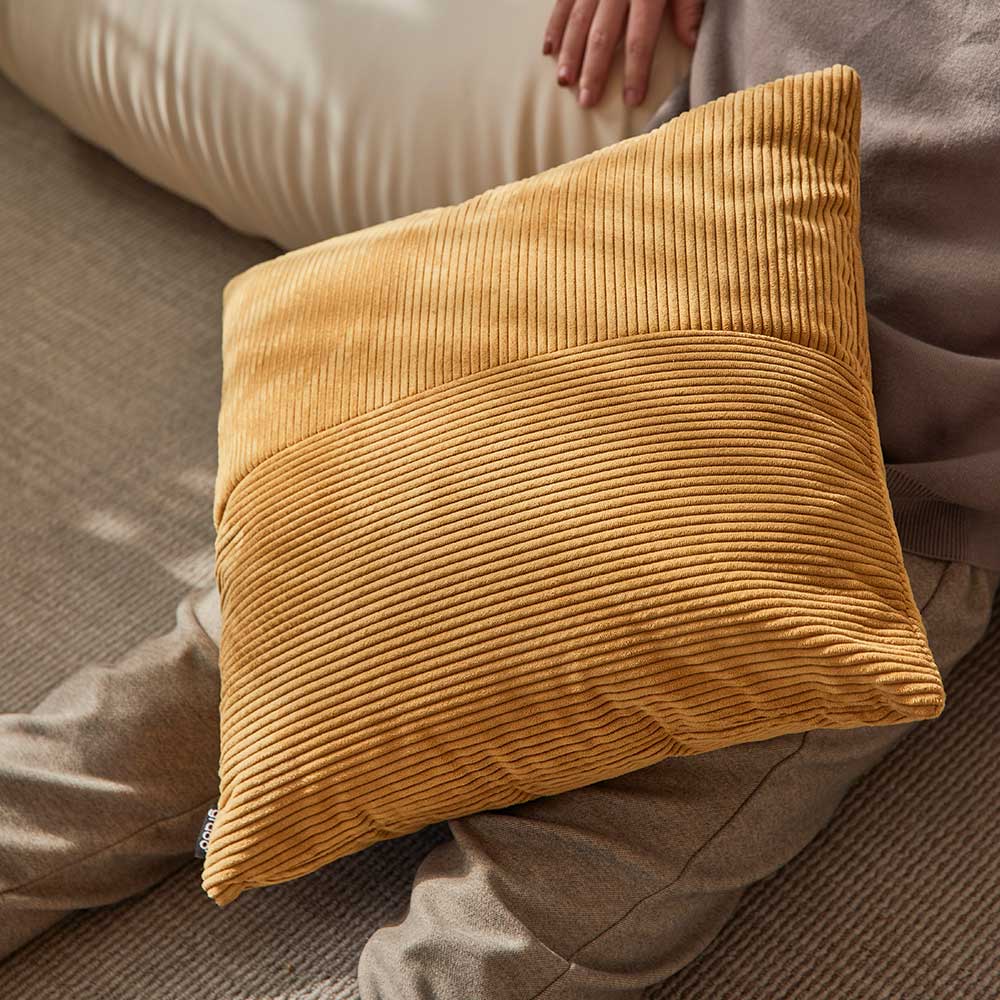 grado |  Crossed Path Cushion 阡陌抱枕