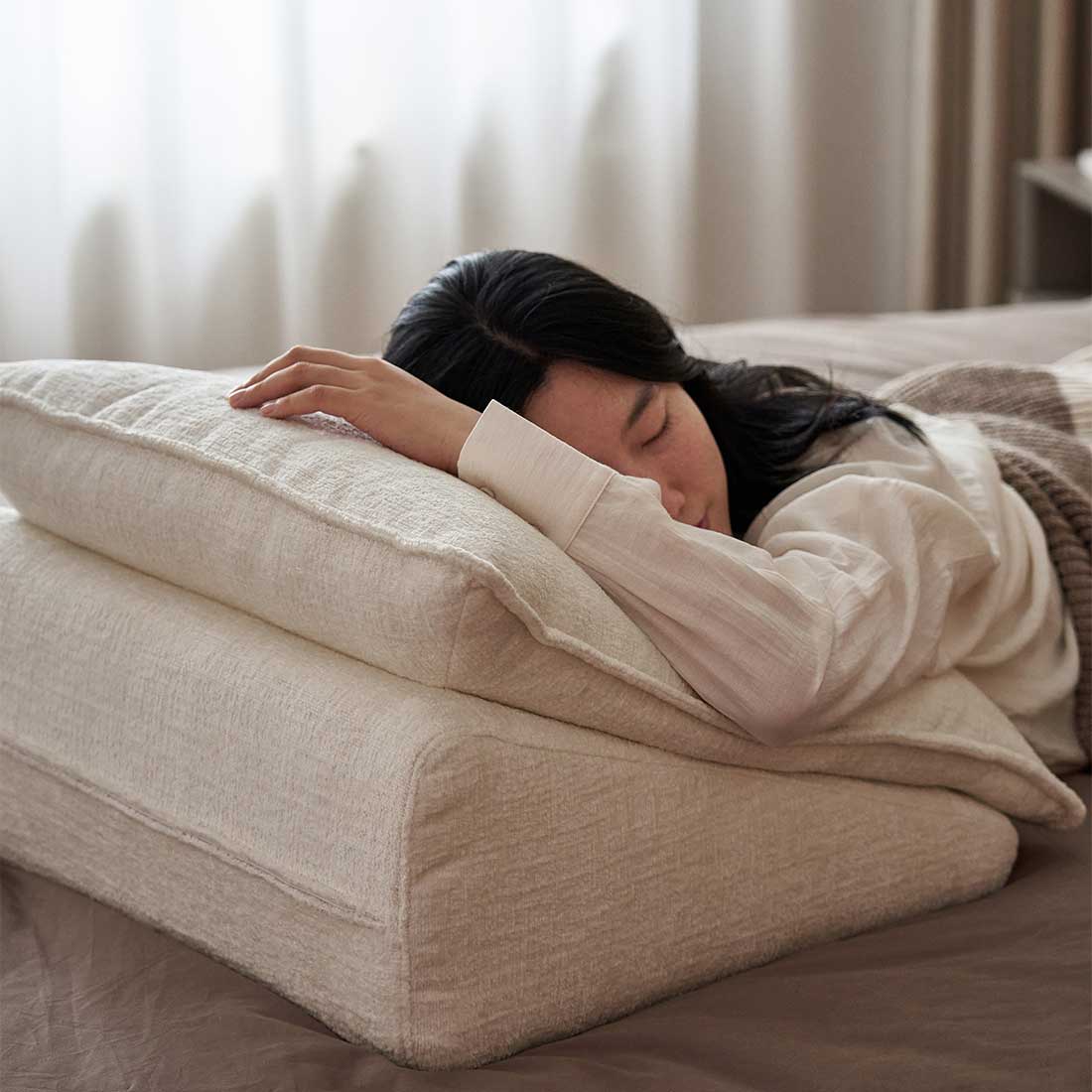 grado |  Snowmountain Cushion 雪峰靠枕