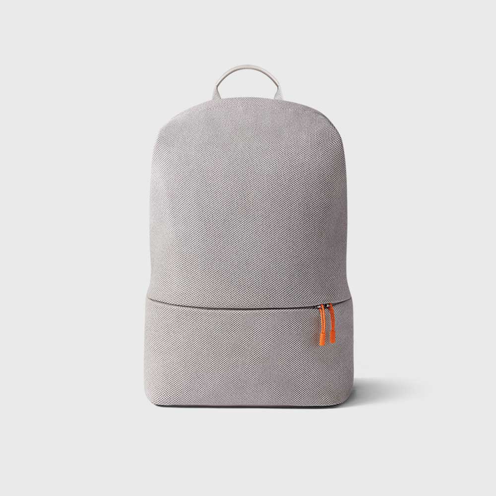 ITO |   TRUFFLE TRAVEL FROSTFIELD WHITE 旅行後背包 霜地白