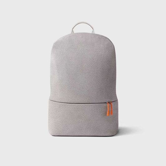 ITO |   TRUFFLE TRAVEL FROSTFIELD WHITE 旅行後背包 霜地白