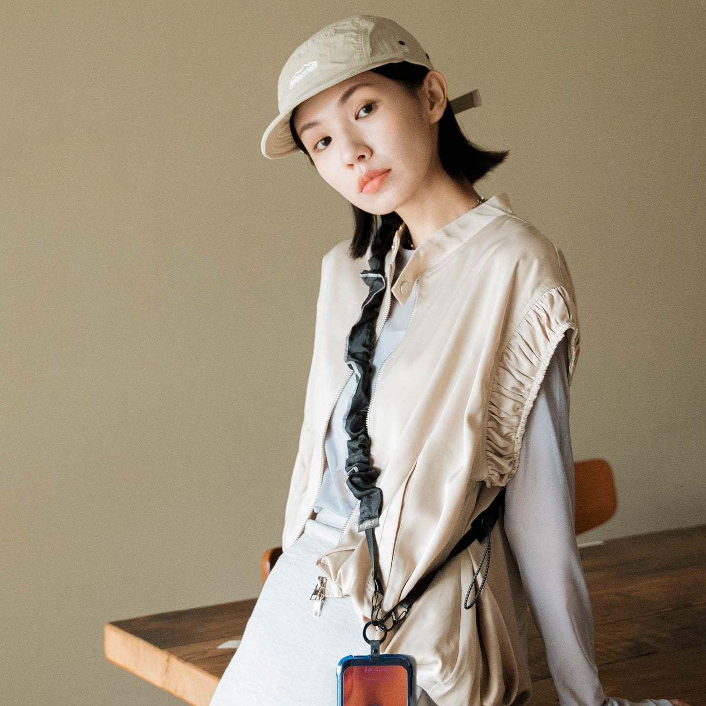 bitplay |  圈圈隨行背帶 黑可可