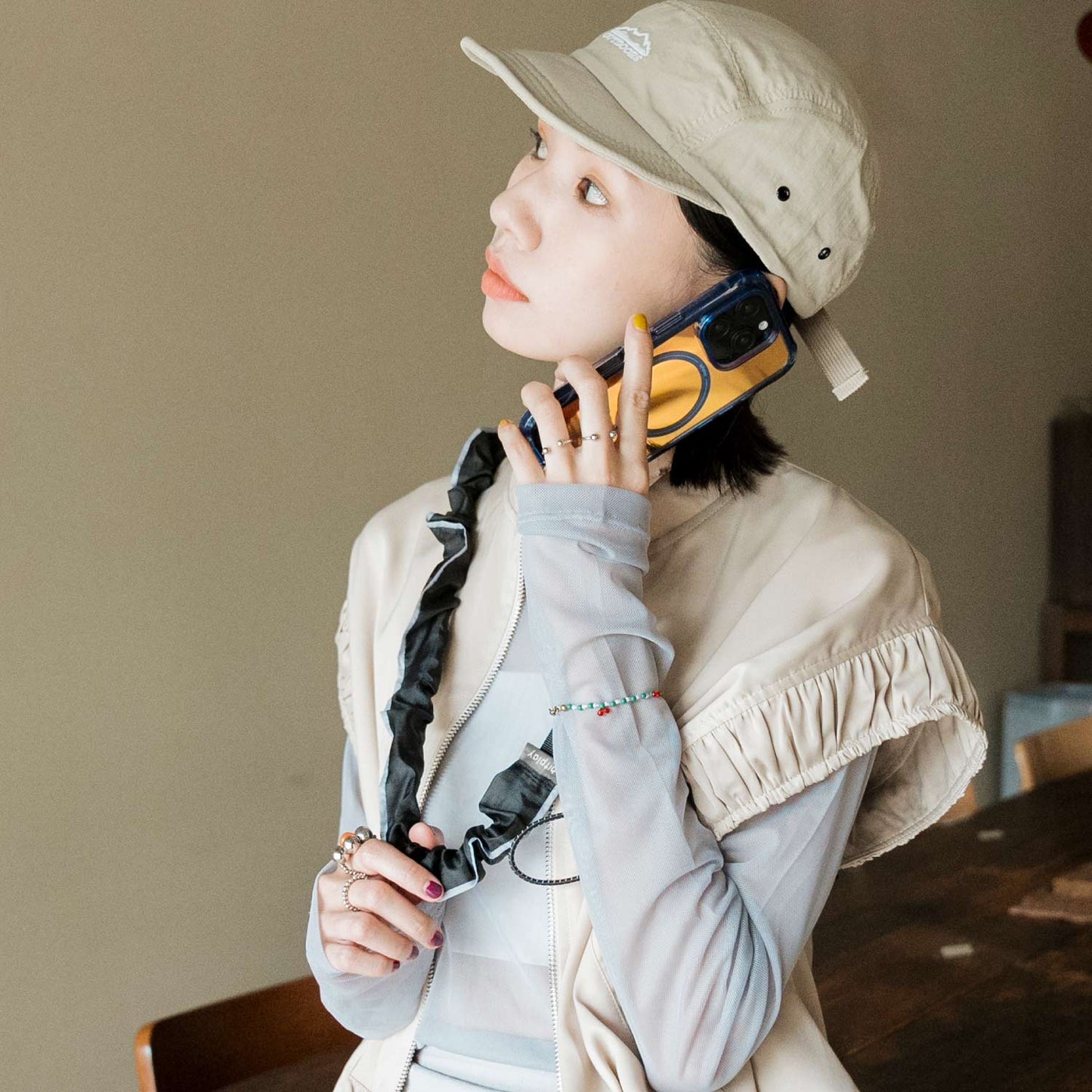 bitplay |  圈圈隨行背帶 黑可可