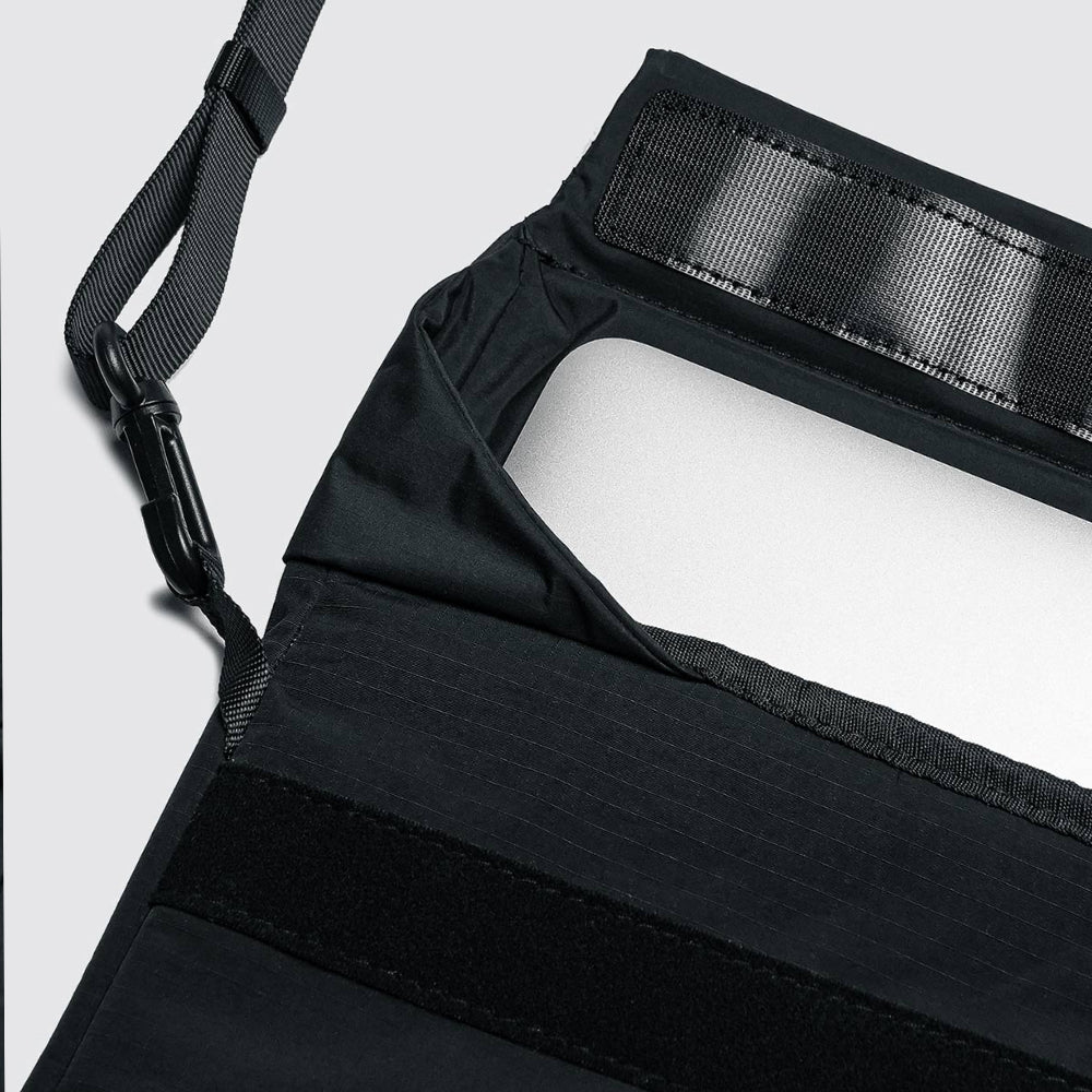 bitplay |  Essential Series 電腦包 16吋