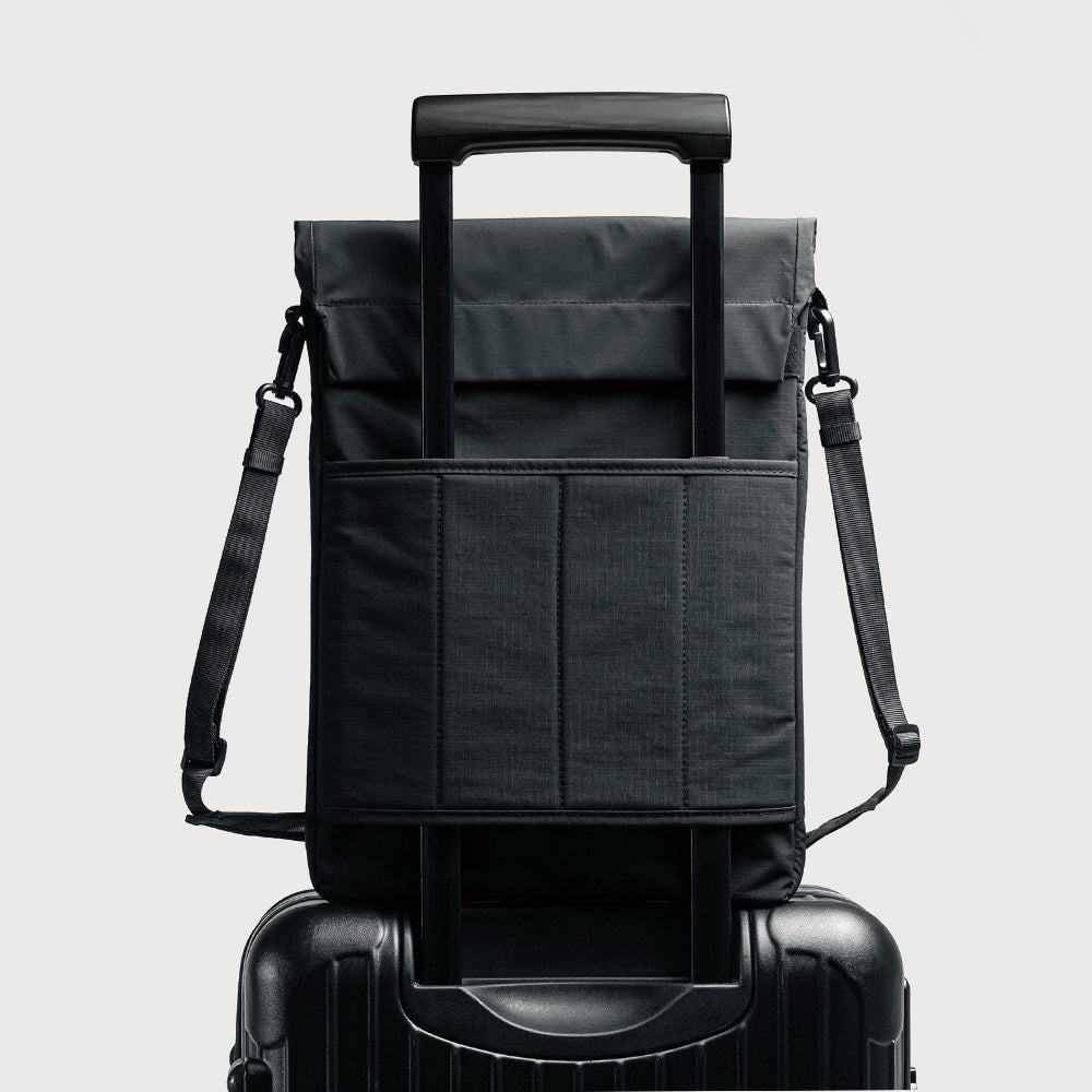 bitplay |  Essential Series 電腦包 16吋