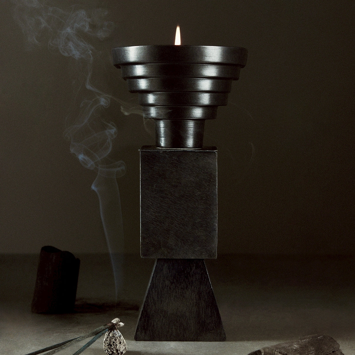 KONTEN | Woodsmoke Cave 烏木硐穴 燭台
