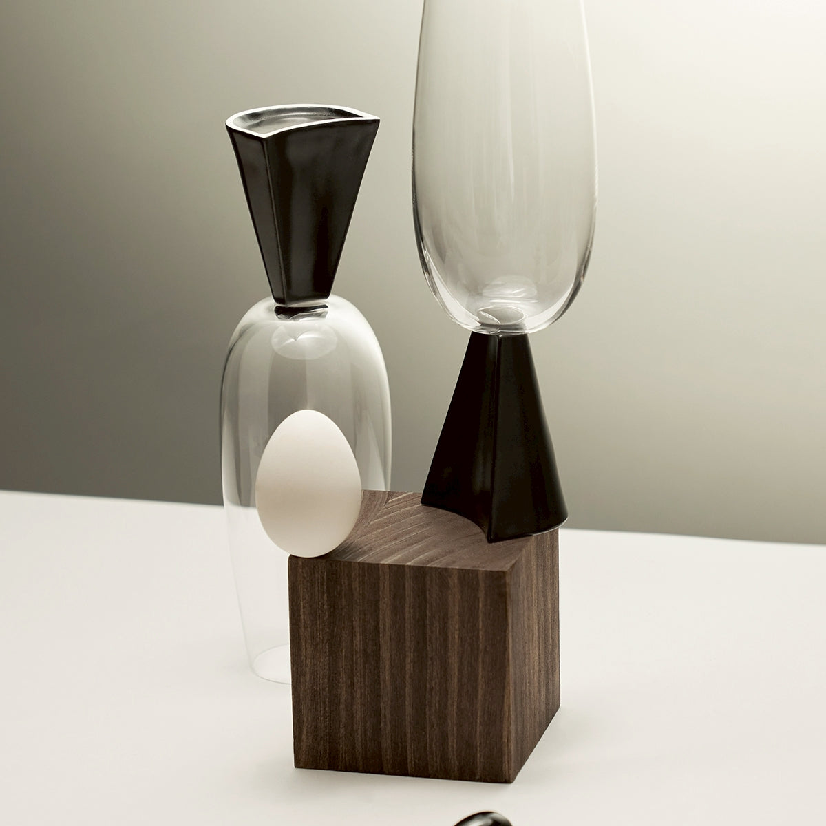 KONTEN | Black Slim Hoof Flute 黑蹄杯 高腳杯