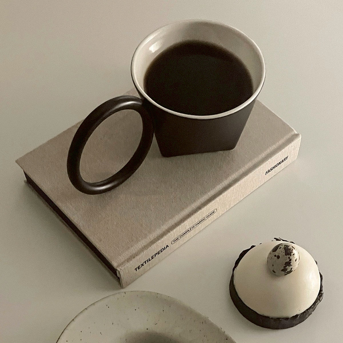 KONTEN | Saw Tes Mug 耳環杯 杯子