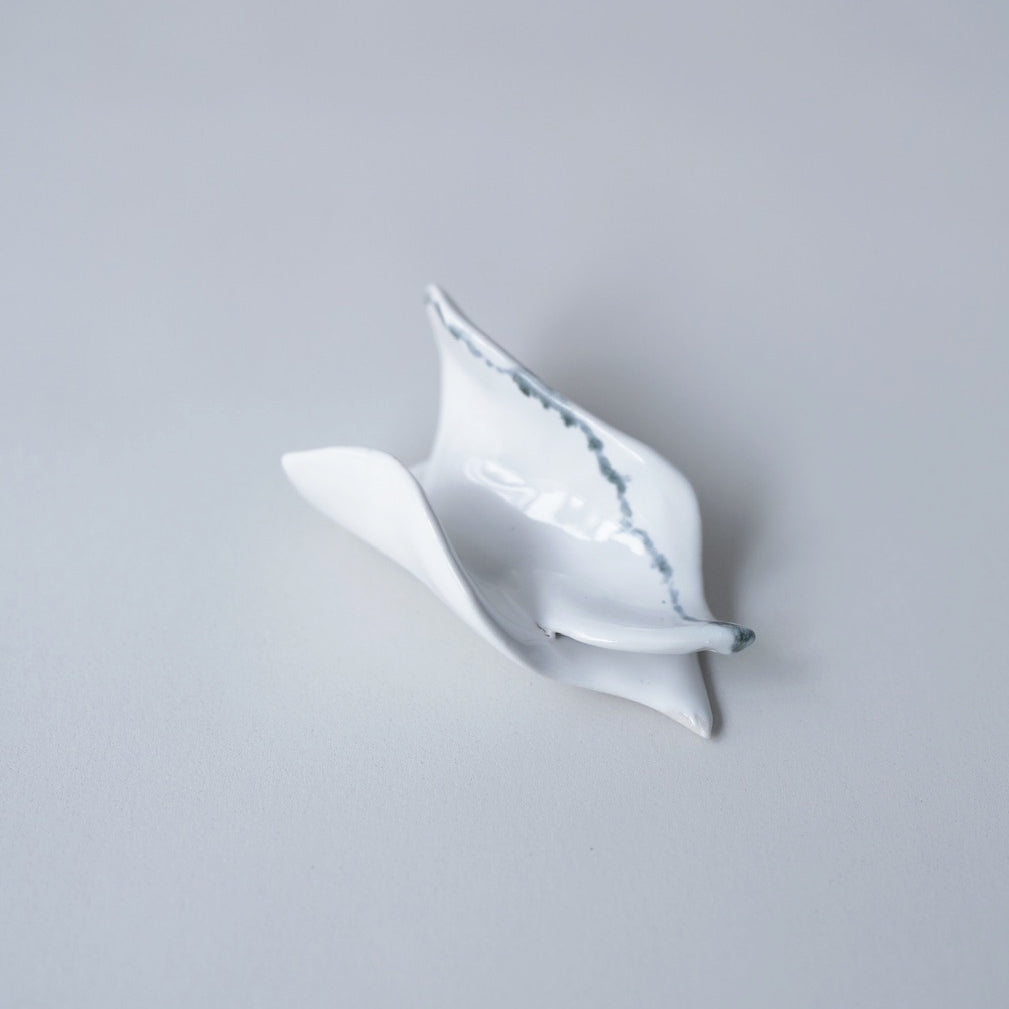 shironeri.0 | Leave s 27 可能是生活器皿系列 陶盤