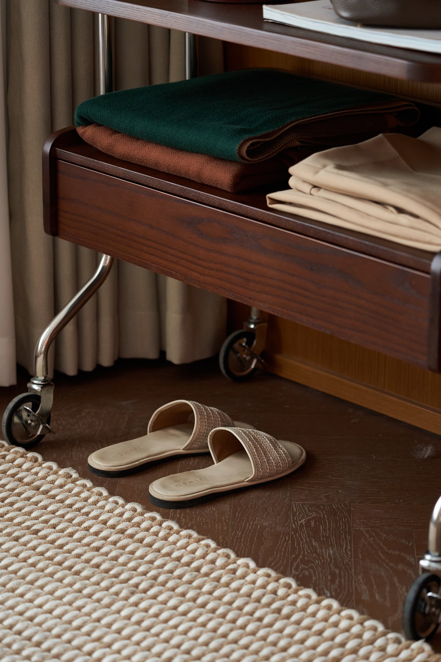 grado |  Lunarvista Coat Rack 02 望月系列衣帽架款式2