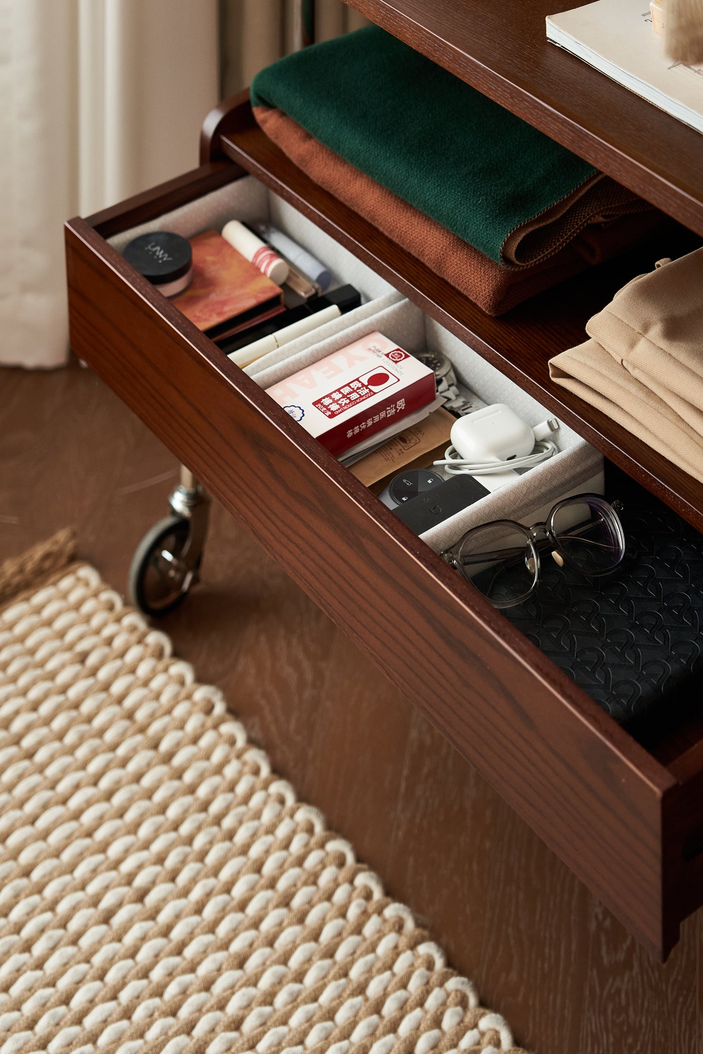 grado |  Lunarvista Coat Rack 02 望月系列衣帽架款式2