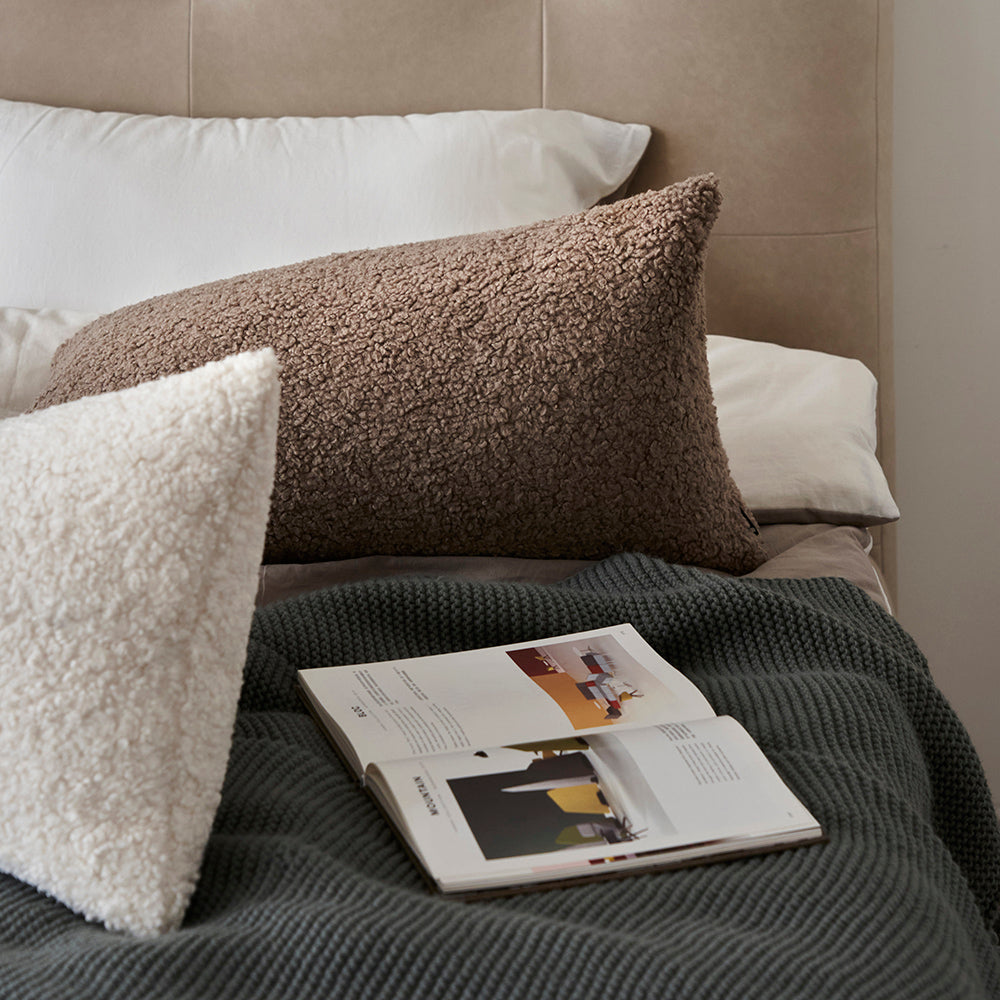 grado |  Quadrangle Zong Cushion 四角粽抱枕