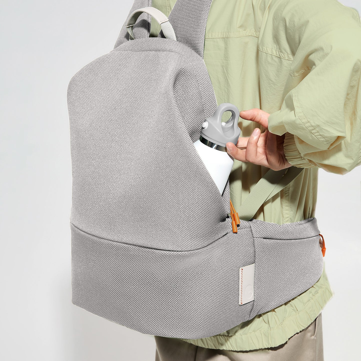 ITO |   TRUFFLE TRAVEL FROSTFIELD WHITE 旅行後背包 霜地白