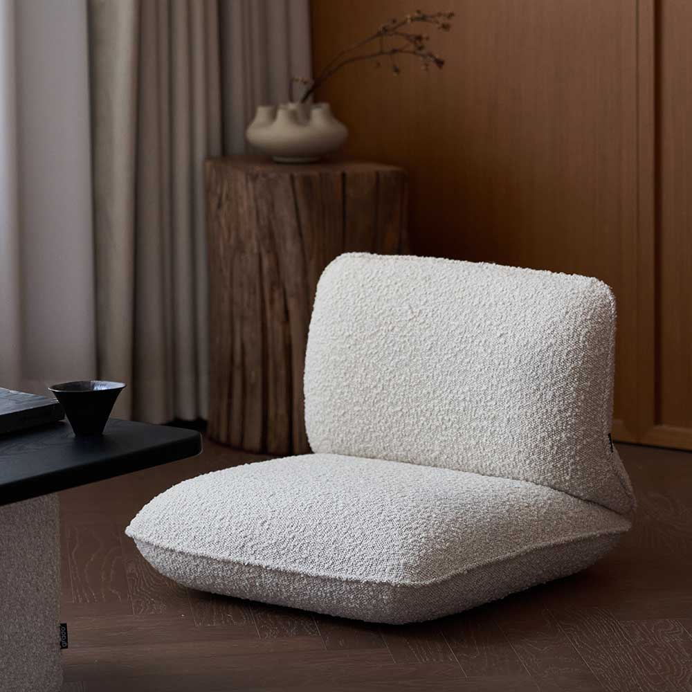 grado |  Floating Clouds Bay Window Chair 雲浮飄窗椅