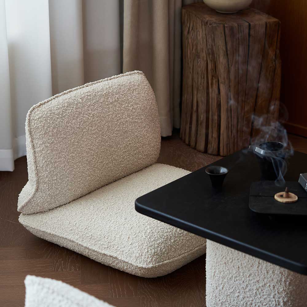 grado |  Floating Clouds Bay Window Chair 雲浮飄窗椅