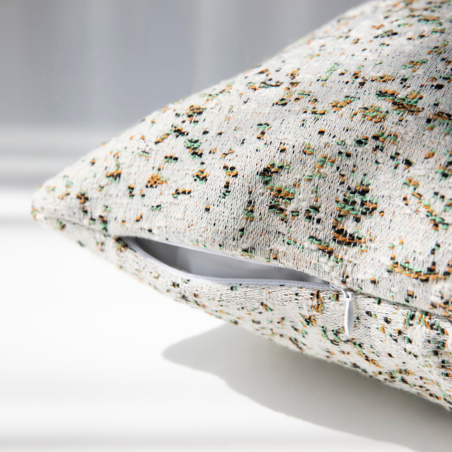 grado |  Spring Field Cushion 春野抱枕