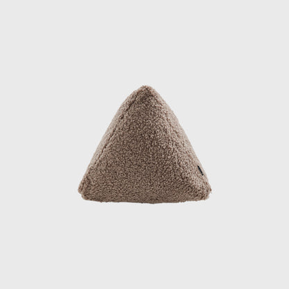 grado |  Triangle Zong Cushion 三角粽抱枕