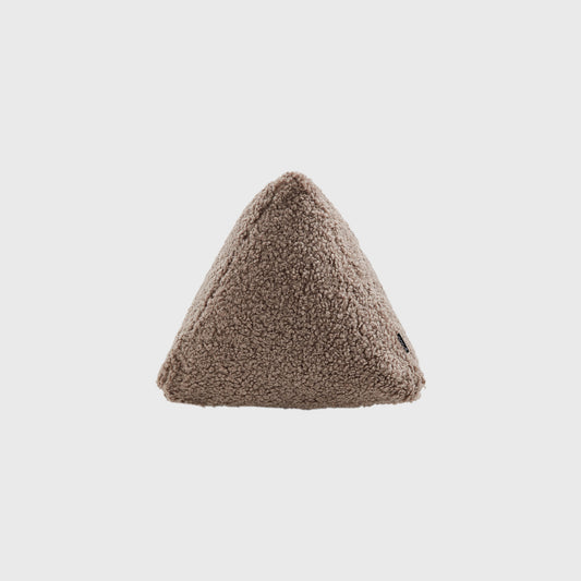 grado |  Triangle Zong Cushion 三角粽抱枕