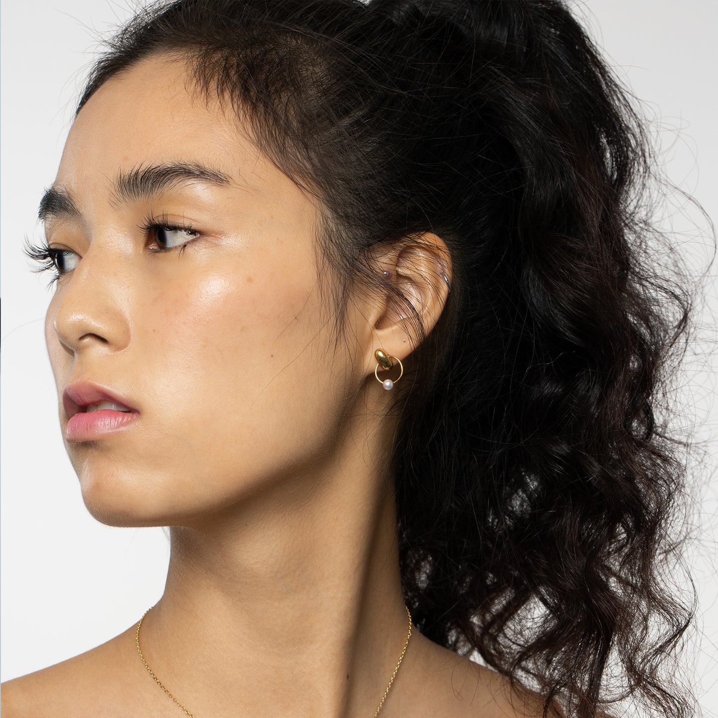 SIA KARATI | Essecnce Pearl Earring 本質系列 耳環
